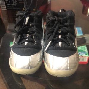 Nike little posite pro